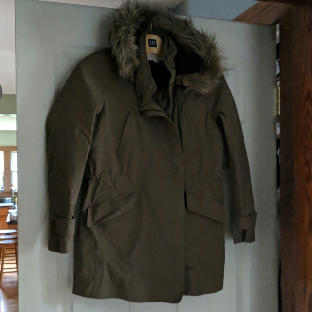 Loft Utility Cargo jacket in green fur lined hood